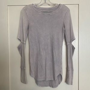 Avocado Sample Ribbed Elbow Cutout Long Sleeve Tee